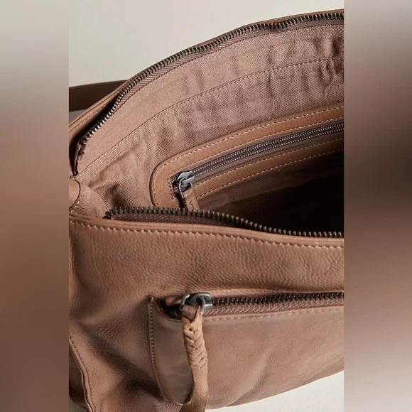 NWT We The Free Dixon Crossbody - Picture 4 of 6